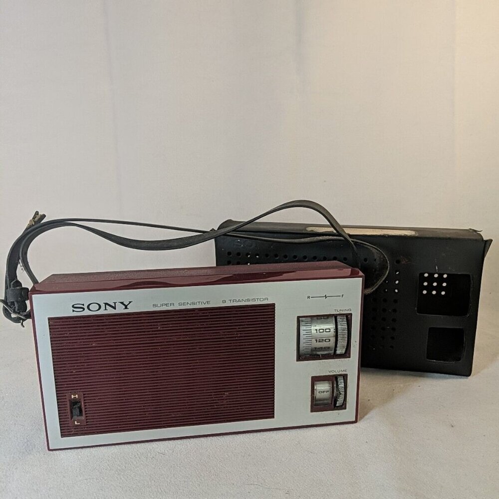 Sony 6R-11 9 Transistor Super Sensitive Radio Vintage Red TESTED WORKING Case